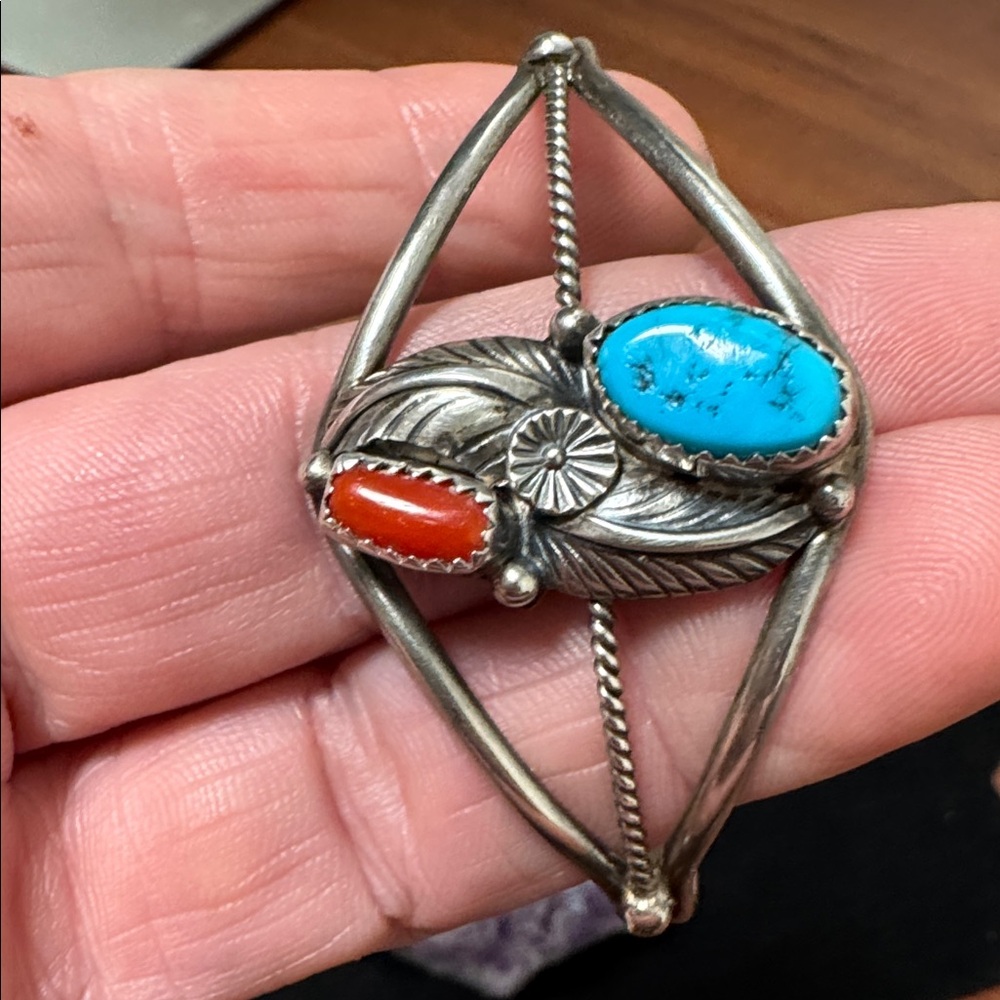 Jane Popovich Vintage Native American Sterling, Turquoise, Coral Cuff Bracelet - Picture 4 of 15